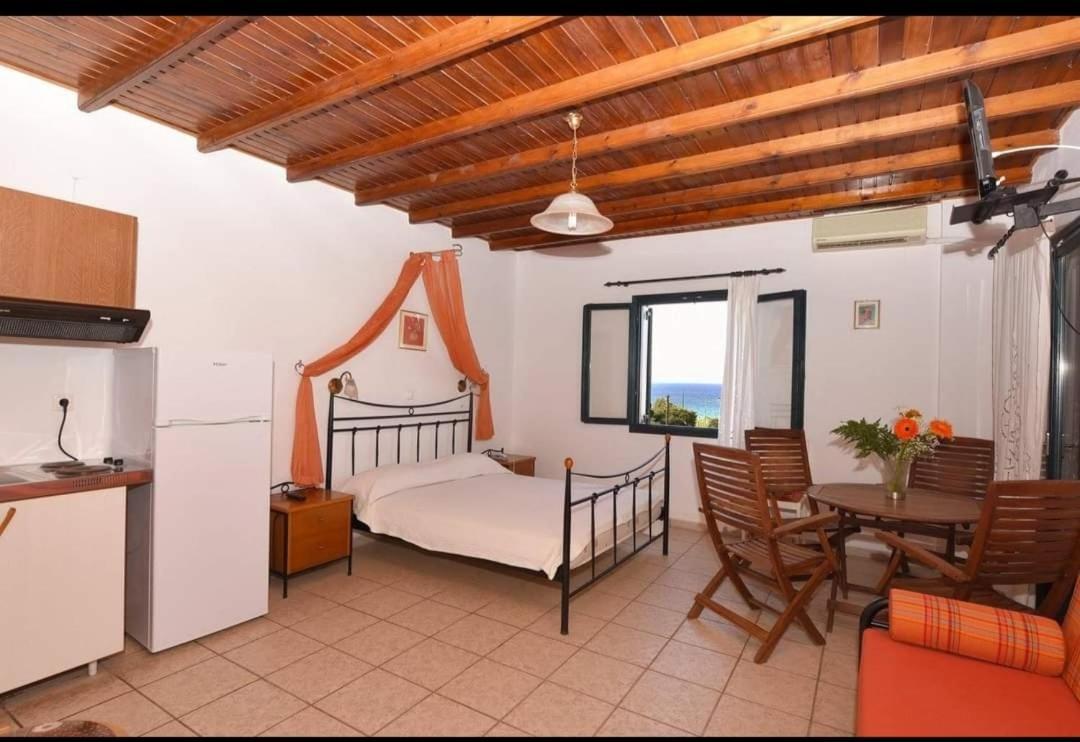 Glafki Studios Syros Mégas Yialós-Nítes Kültér fotó
