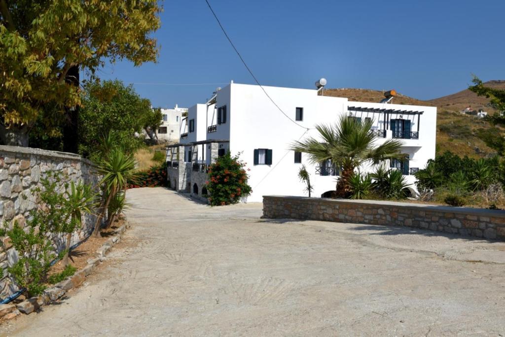 Glafki Studios Syros Mégas Yialós-Nítes Kültér fotó